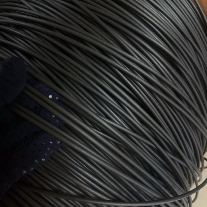 DB303 (สีดำน้ำตาล) เส้นหวายเทียม เส้นกลม 3 มม.