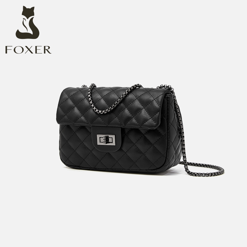 FOXER กระเป๋าสะพายไหล่สำหรับผู้หญิง ดีไซน์สมัยใหม่ ขนาดพอดี โซ่โลหะ สวยงามอย่างมีสไตล์ สีดำ
