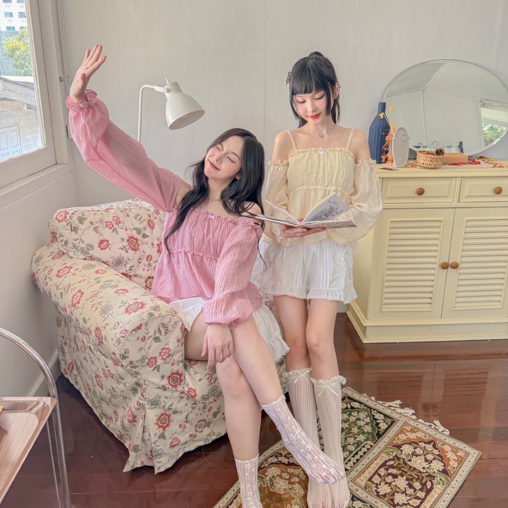 RIKA น้องไอริน เสื้อสายเดี่ยวแขนพองระบายสองชั้น