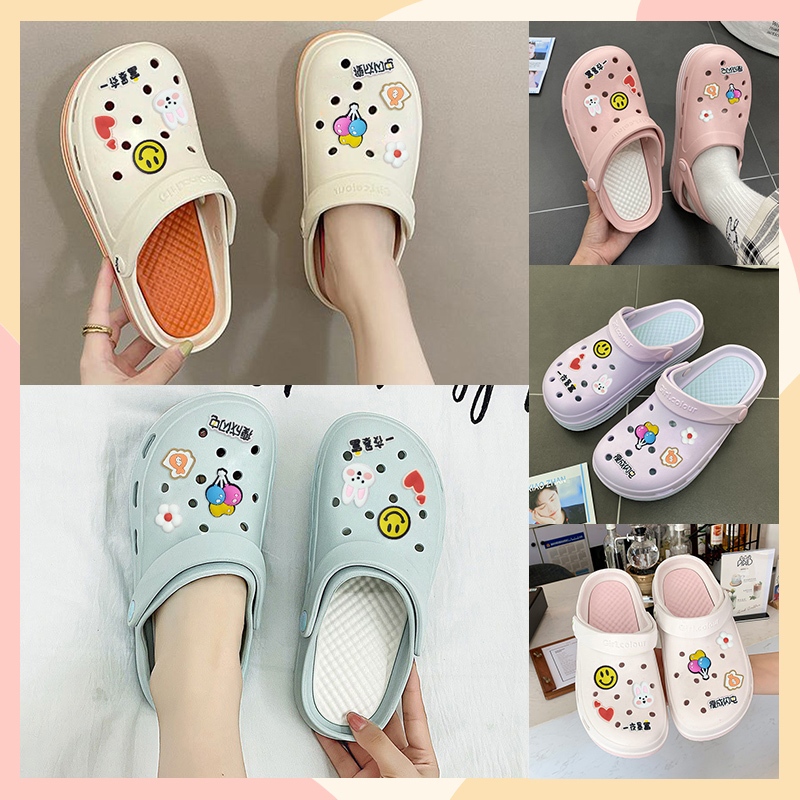งานเข้าใหม่พร้อมจัดส่ง รองท้าแตะหัวโตรัดส้น งานสวยทรงดี พร้อมส่งให้เลือกหลากหลายสี ใครมองหารองเท้างานดีๆซักคู่ขอแนะนำเลย