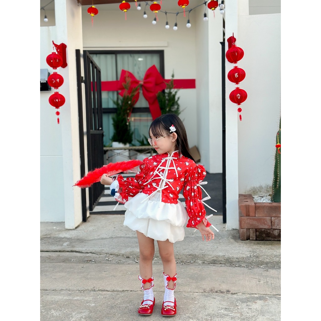 ชุดSet ตรุษจีน hello Kitty 2ชิ้น พร้อมส่งในไทย