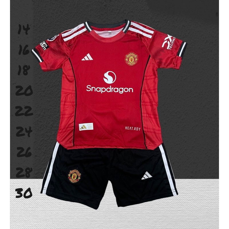 ชุดกีฬาเด็ก ผ้านิ่มใส่สบาย มีทั้งเสื้อและกางเกง เหมาะสำหรับเด็กอายุ2-14ปี