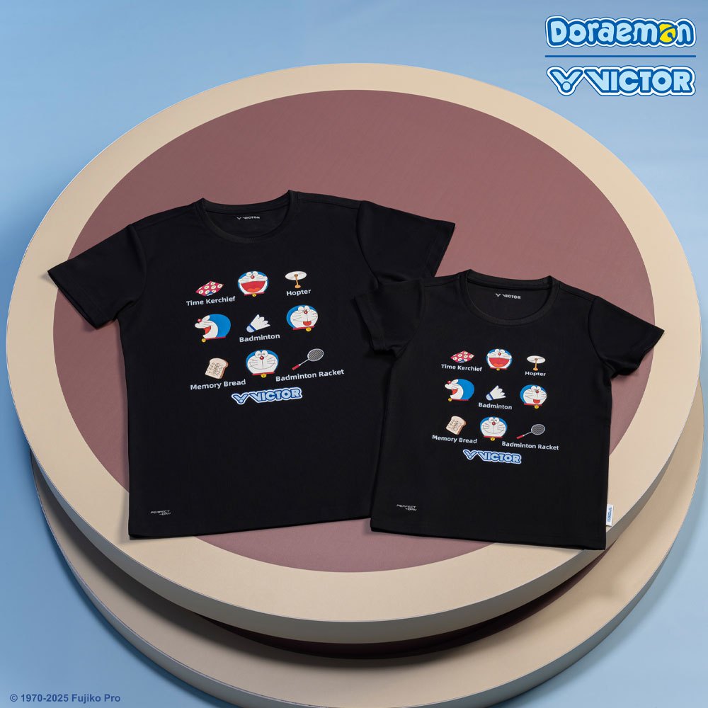 VICTOR x DORAEMON เสื้อกีฬาแบดมินตัน รุ่น T-503DRM (ผู้ใหญ่)