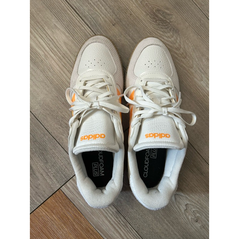 รองเท้า adidas Breaknet Sleek Size uk 7