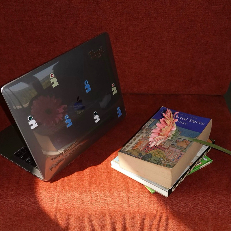 Tagi. “i” imagine diamond computer case | preorder 🩰