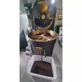 DB 250 g. Arabica Robusta Blend เมล็ดกาแฟสูตรผสมอาราบิก้าโรบัสต้า-คั่วเข้ม สูตร DB 250 กรัม