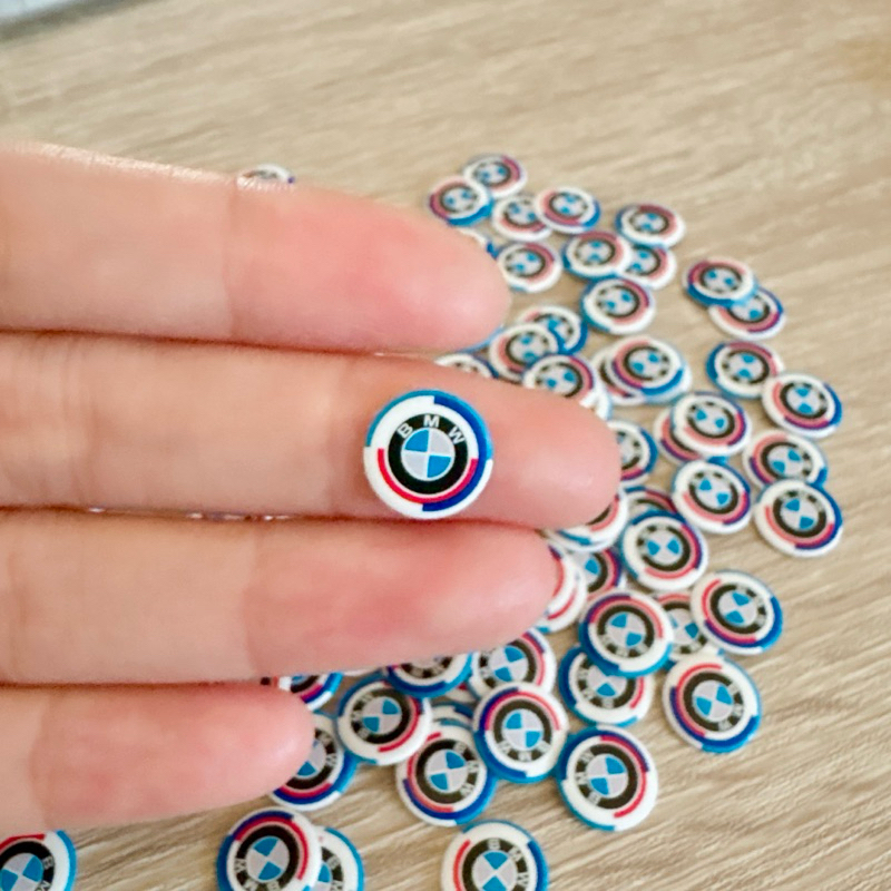 สติ๊กเก้อโลโก้50ปี บีเอ็มดับเบิ้ลยู 11mm สำหรับติดรีโมทกุญแจ