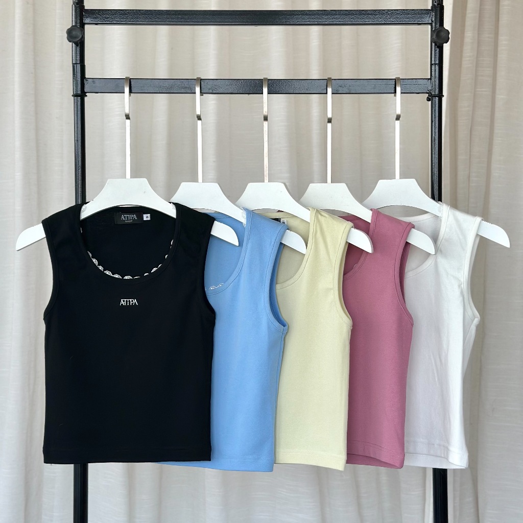 Atipashop - ESSIE TANK TOP เสื้อกล้าม แขนกุด ปัดโลโก้ ดีเทลขอบลูกไม้ มีหลายสี