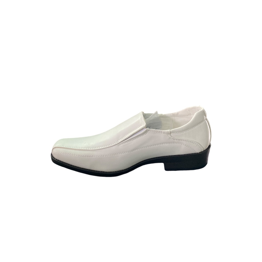 CSB รองเท้าคัชชูหนังชายสีขาว รุ่น CM500 ไซส์ 39-45#