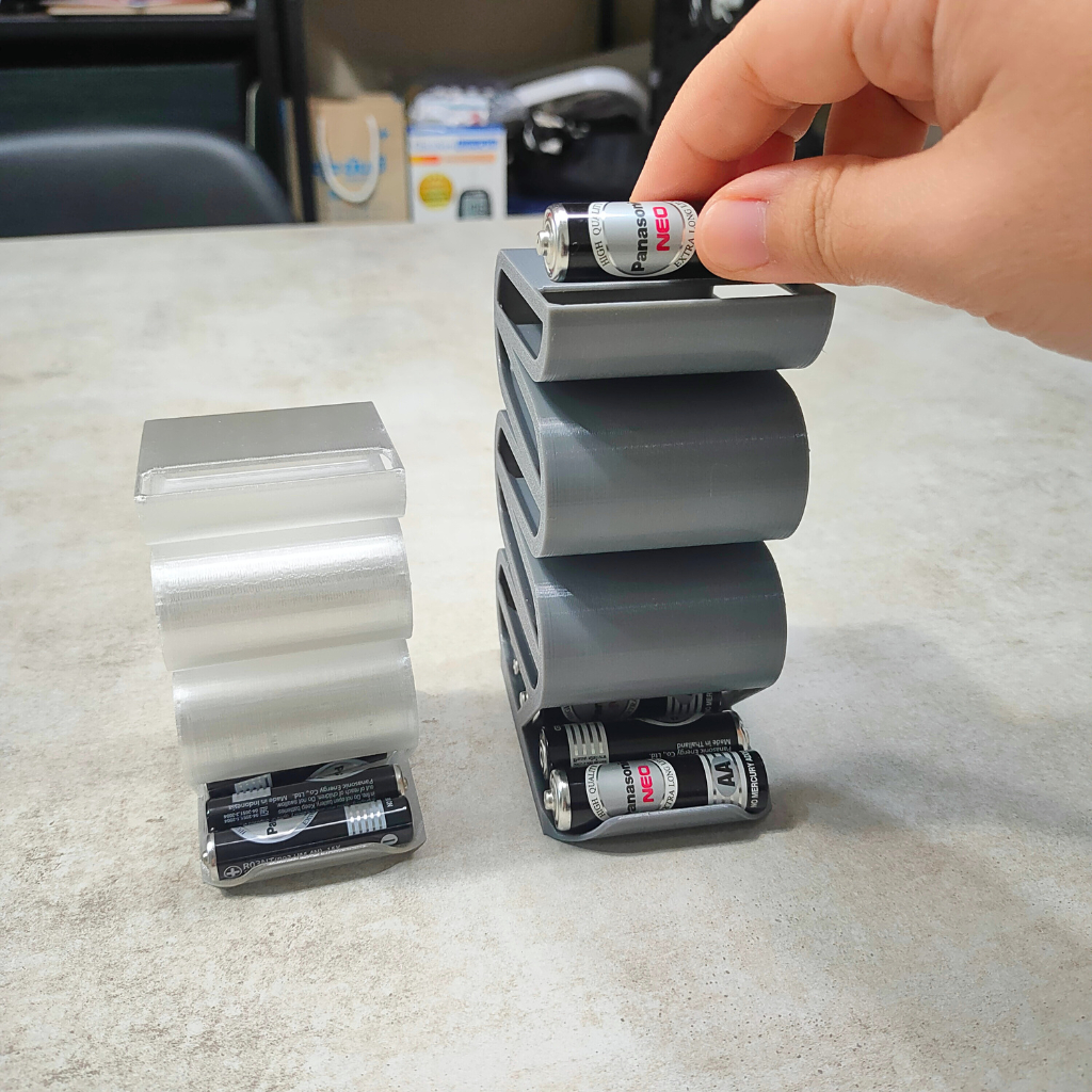 ที่เก็บถ่านแบตเตอรี่เลื่อนออกอัตโนมัติ ที่ใส่ถ่าน AA / AAA (AA & AAA Battery Dispenser) [3D Print]