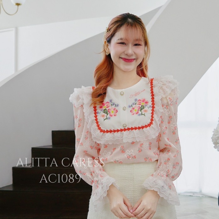 ALITTA CARESS : AC1089 เสื้อชีฟองปักลายดอก อกปักช่อดอกไม้เเต่งระบาย สวยหวาน ลุคคุณหนู ใครจะอดใจไหว