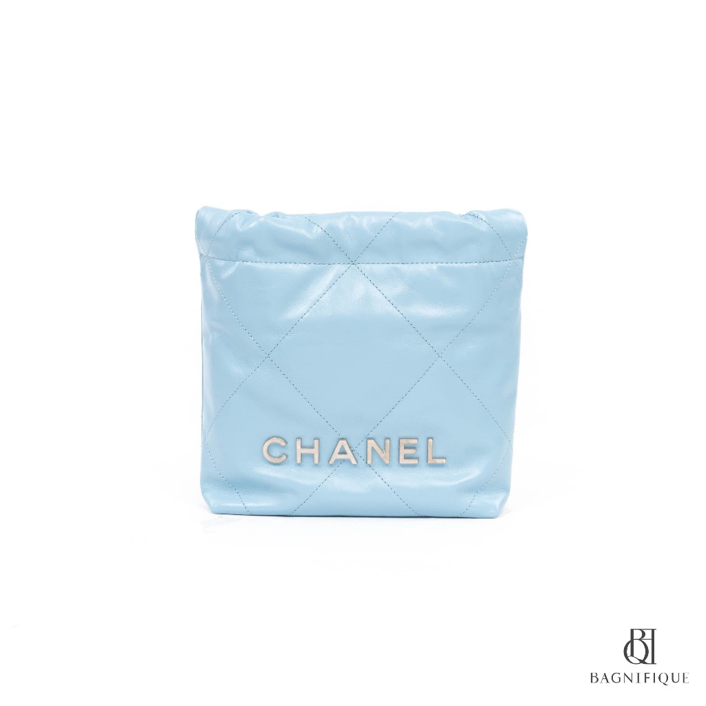 C H AN E L TOTE 22 MINI BLUE CALF SHW