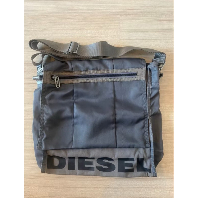 Diesel vintage messenger bag มือสอง สภาพดี