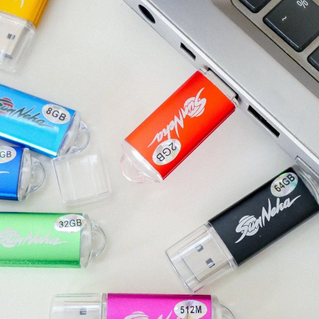 แฟลชไดร์ฟ /USB / Flash Drive 2.0/ ที่เก็บข้อมูล/ อุปกรณ์สำรองข้อมูล