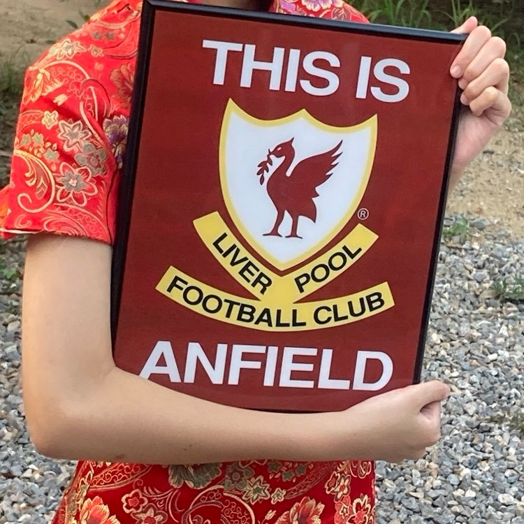 กรอบรูป This is anfield เคลือบเงา (Glossy)