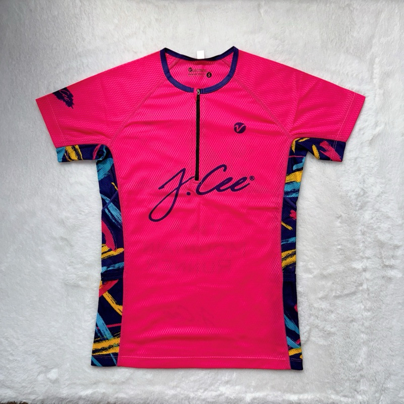 (มือสอง) เสื้อเทรล JCee แขนสั้น สีชมพู ไซส์ S อก 32-33 นิ้ว