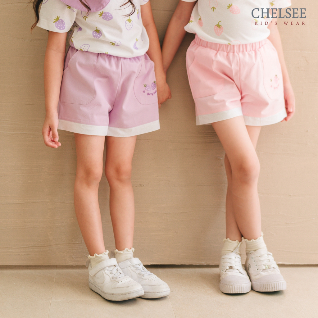 Chelsee กางเกงขาสั้น ปักลายสตรอว์เบอร์รี่ มีกระเป๋า ผ้า Woven 100%Cotton อายุ 1.5-10 ปี เด็กผู้หญิง รุ่น 238107