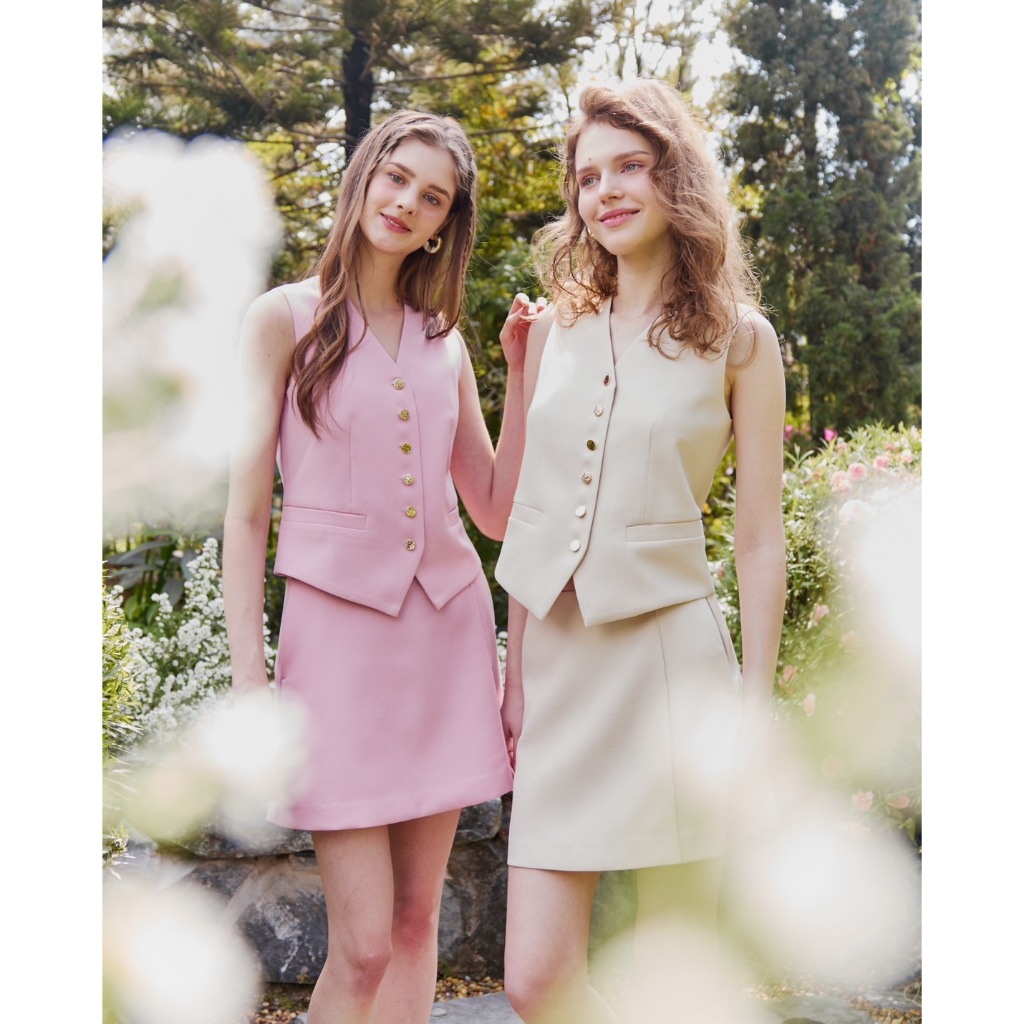 MAVE เสื้อ รุ่น Lucio vest สี Pink/Cream