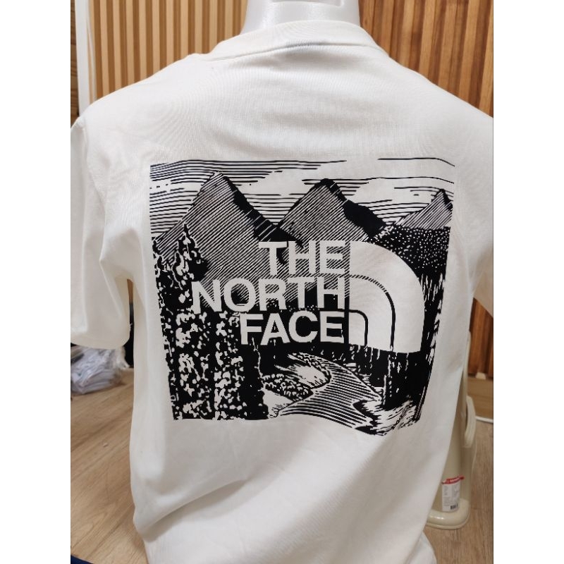 เสื้อยืด the north face แท้