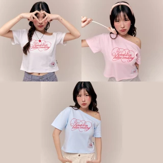 (พร้อมส่ง)prey เสื้อปาดไหล่แขนสั้น sweet love top