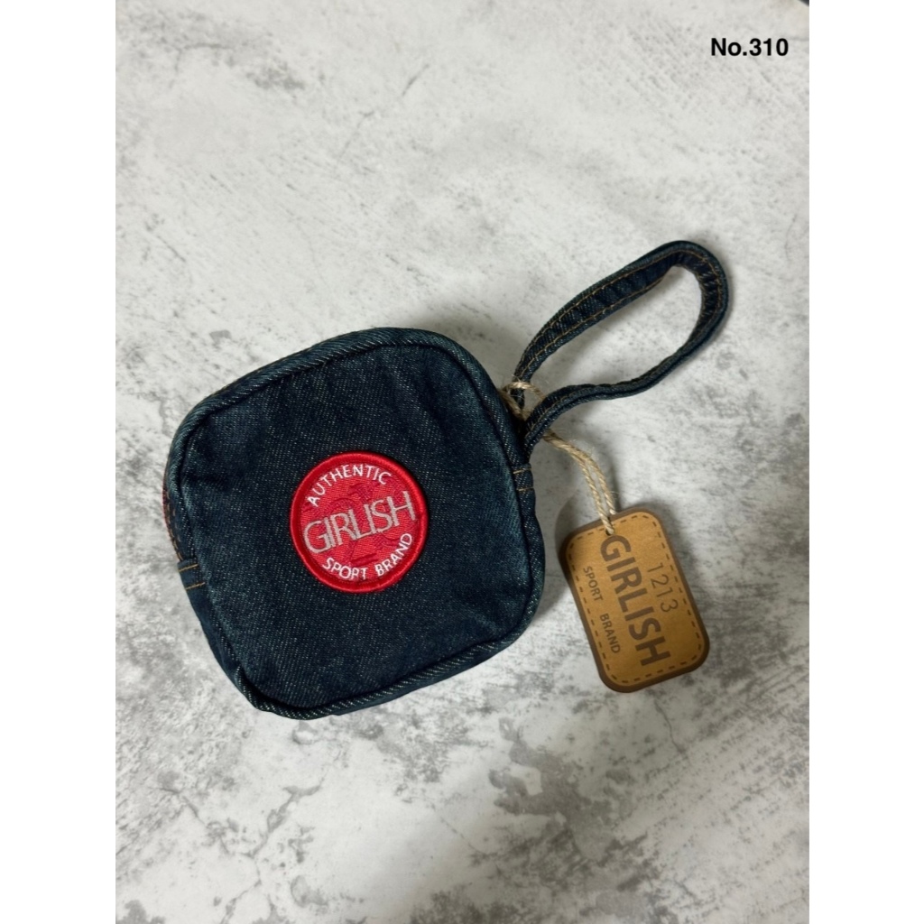 AEIOU No.310 กระเป๋ายีนส์ Girlish  คล้องมือใบเล็ก รุ่น Wallet Logo (กว้าง4.5นิ้ว สูง4นิ้ว)