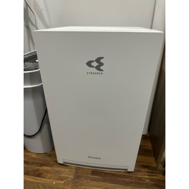 เครื่องฟอกอากาศ Daikin Air Purifier รุ่น MC30ZV1S