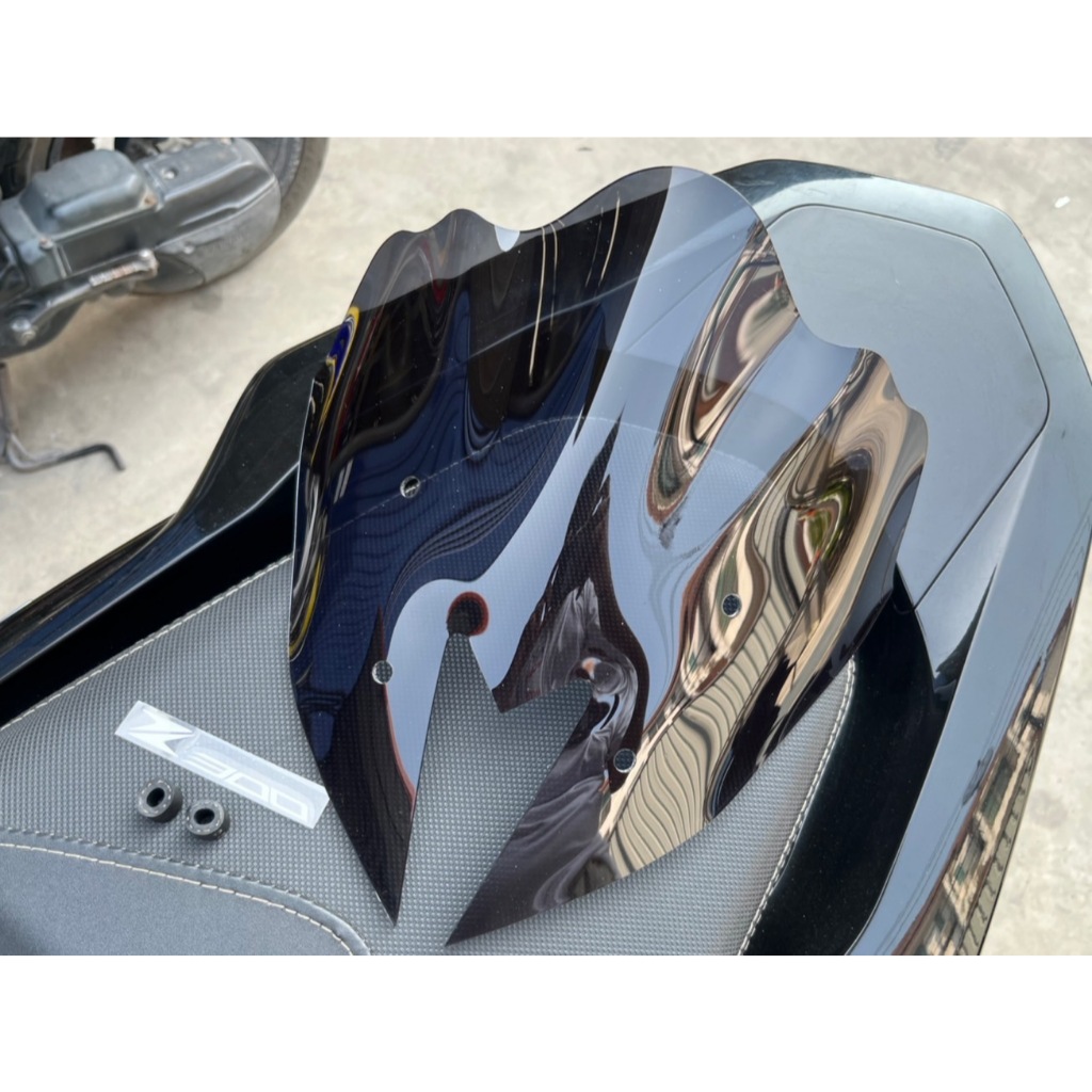 ชิว Z 300 ทรงโหนก งานอะคิลิกแท้แถมสติ๊กเกอร์ 🏆TP🏆