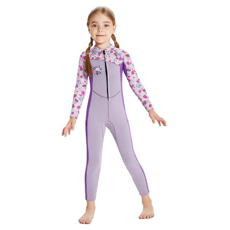 (แถมหมวก) ชุดว่ายน้ำเด็กหญิง เก็บอุณหภูมิ 2.5MM GA-T.ม่วง-สตอเบอรี่ ยาว