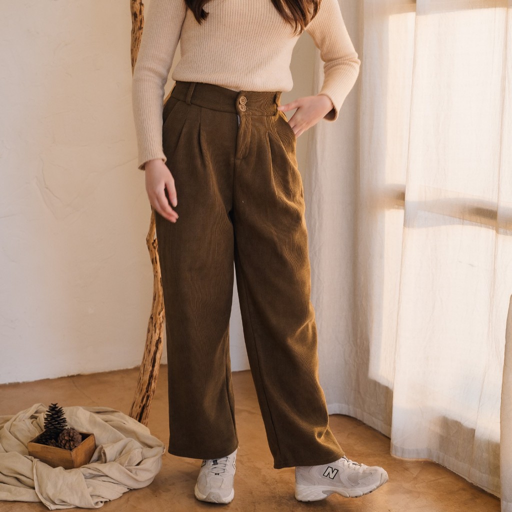 SNOWCOVER - SC199 Snowcover Velvet Warm Slacks กางเกงทรงสแล็คบุขนกันหนาว ผ้าหนานุ่มใส่อุ่นสบาย