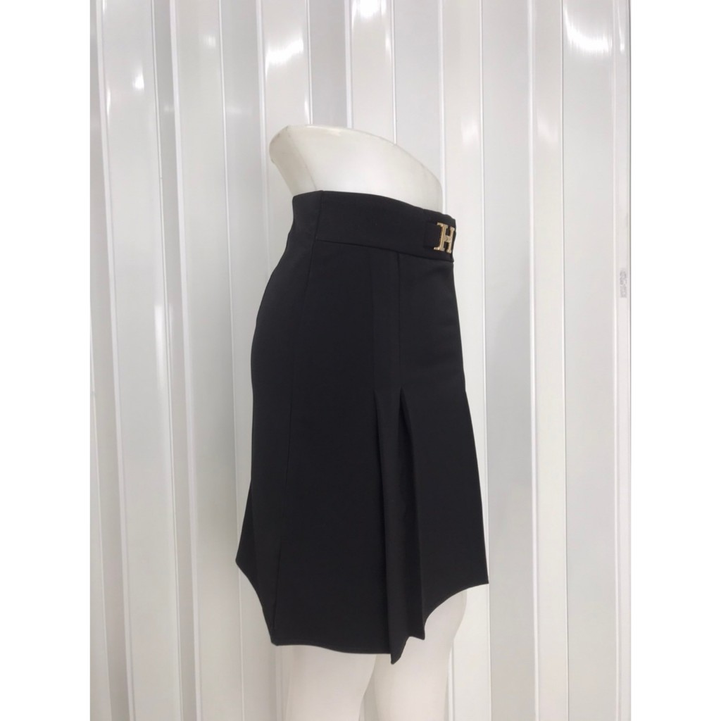 กระโปรงทำงาน ทรงเอ แต่งเข็มขัดตัวHสีทอง รหัส 007-659