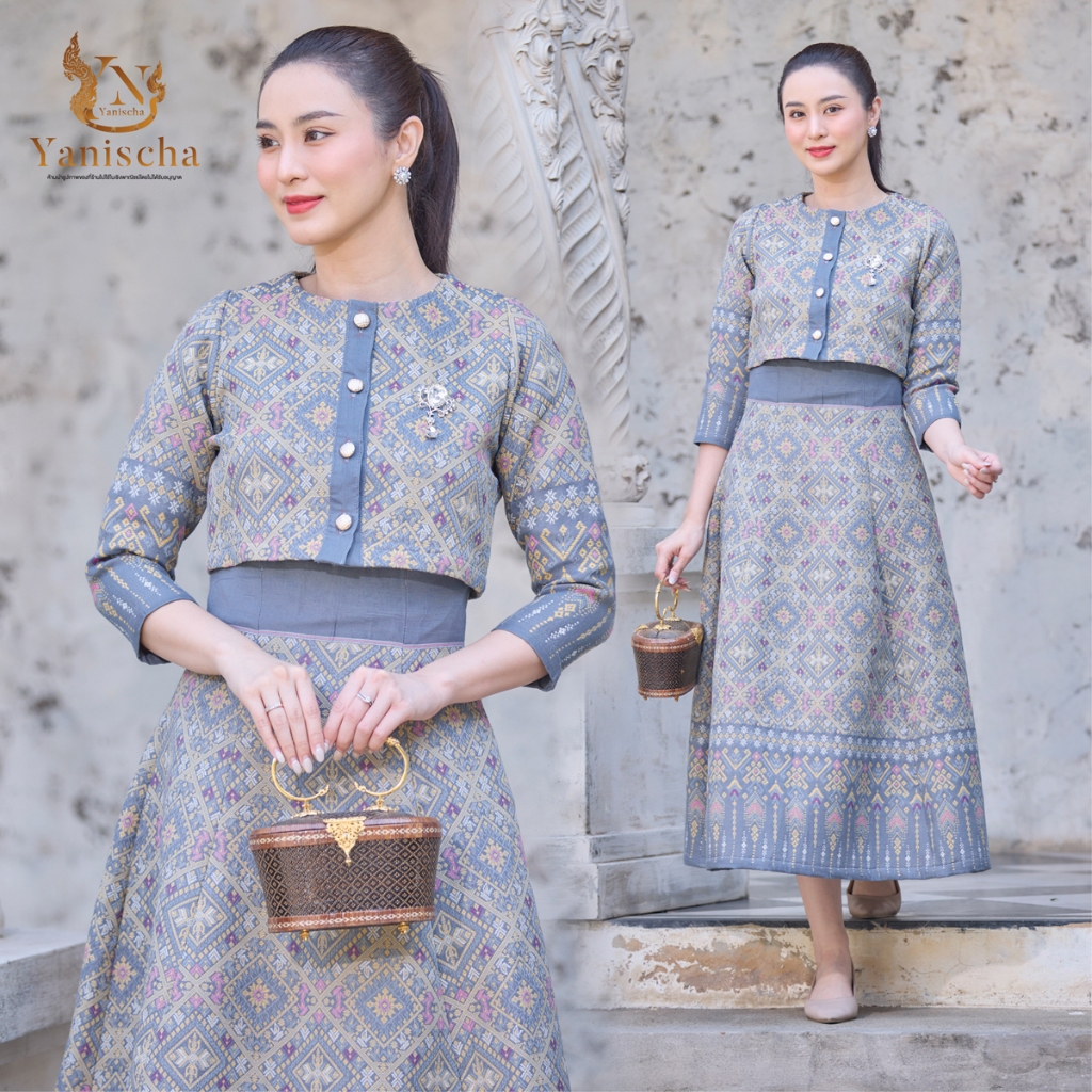 ชุดร้านญาณิศชา ผ้าไทย ชุดไทย ชุดเข้าเซ็ท สีเทาเงินมงคล เสื้อทอลาย กระโปรงเอวสูง - ชุดออกงาน ไปวัด ทำบุญ