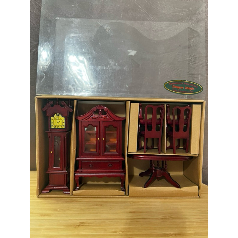 งานแบรนด์ ตกแต่ง บ้านตุ๊กตา ของ dragon magic