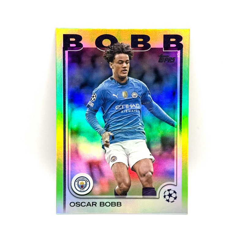 Topps UCC 24/25 Oscar Bobb Manchester City /199 Neon Green