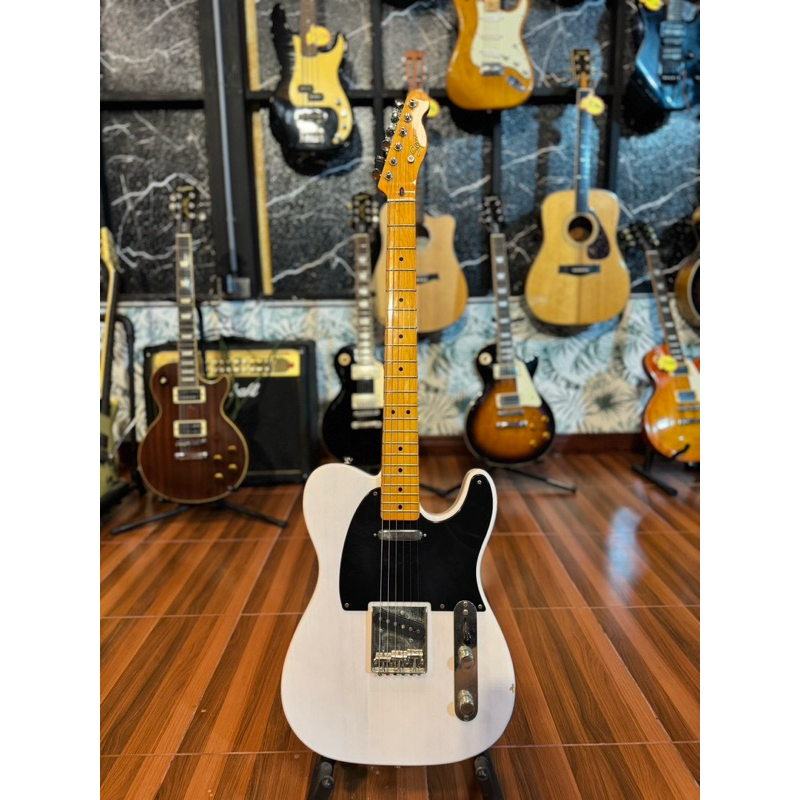 กีตาร์ไฟฟ้ามือสอง Squier Telecaster Classic Vibe 50s