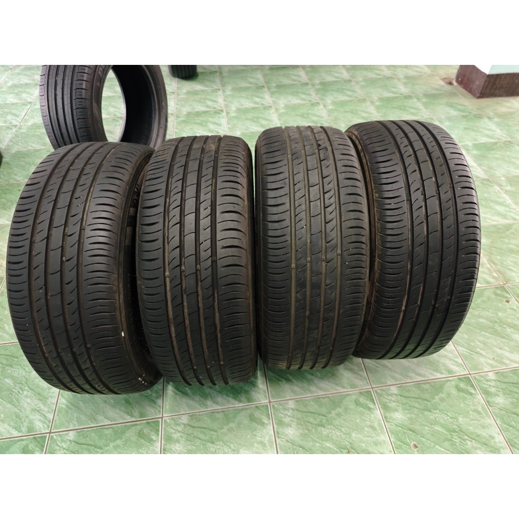 ยางเปอร์เซ็นต์ Kumho   ขนาด 215 55 R16  ยางปี 22  มี 4 เส้น ราคาเส้นละ 1,000บาท