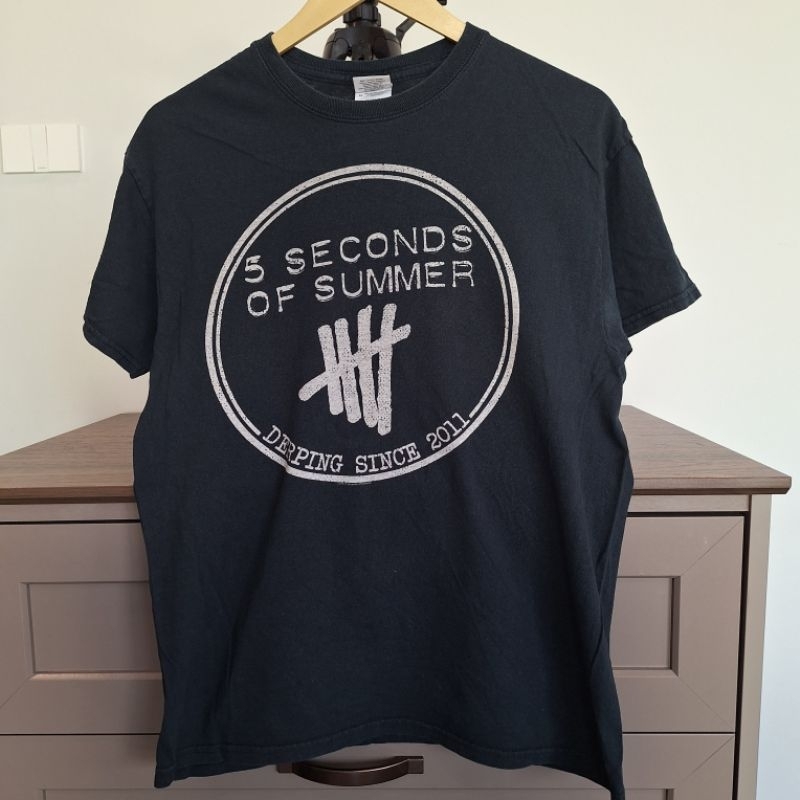 เสื้อยืด เสื้อวง 5 Seconds of summer 2014 size M (AA37)