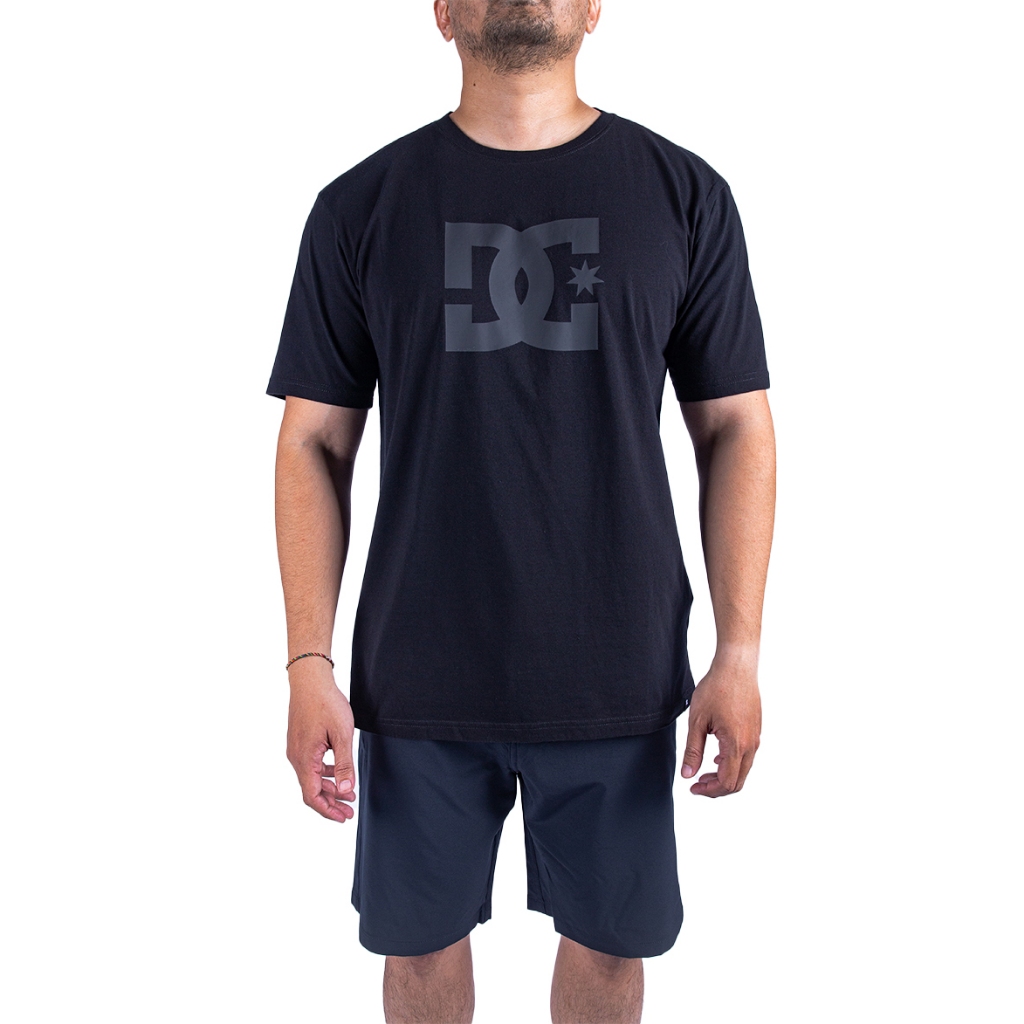 DC Shoes เสื้อยืดสำหรับผู้ชาย DC STAR SS ID (KVJ0) 251 UDYZT04138-KVJ0