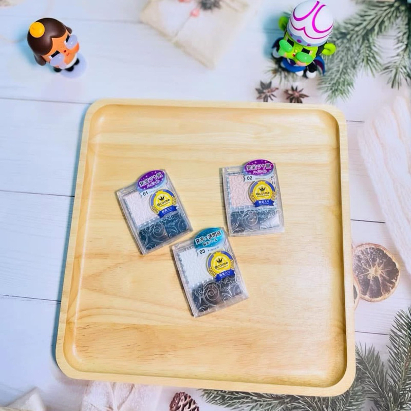 Pearl Glow Highlight แบรนด์ Canmake