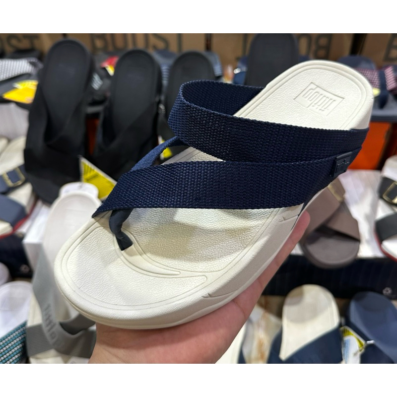 รองเท้าเเตะ fitflop สลิงรุ่นใหม่ สวย ใส่ได้ทั้ง หญิงและชายไซร้ 36----44