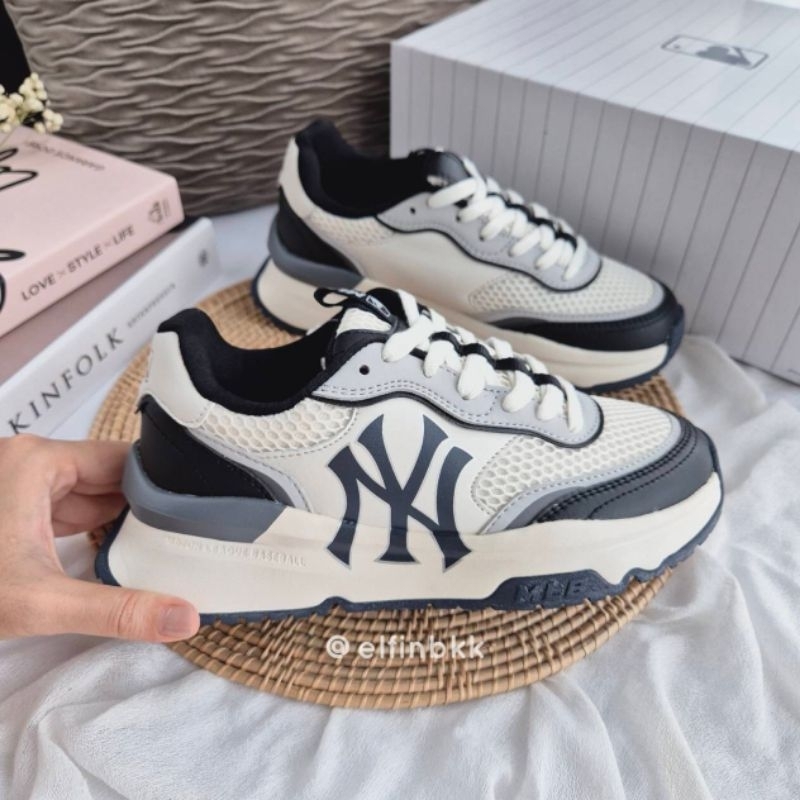 แท้ 💯🇰🇷 MLB Chunky Runner รองเท้าผ้าใบ หนัง สีขาว สีครีม สีเบจ พื้นยาง NY B Boston