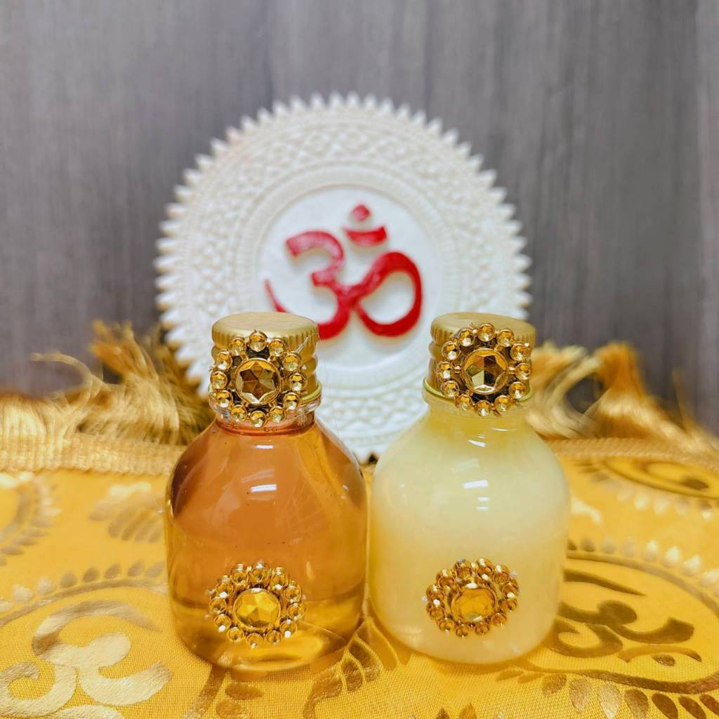 ชุดไหว้ขวดจิ๋วเซตคู่ (ขวดพลาสติก) เนยกีย์ คู่ น้ำผึ้ง ข้าว9สี คู่ ถั่ว 9 สี น้ำกุหลาบ คู่ น้ำผึ้ง ถวาย องค์พ่อ พระแม่