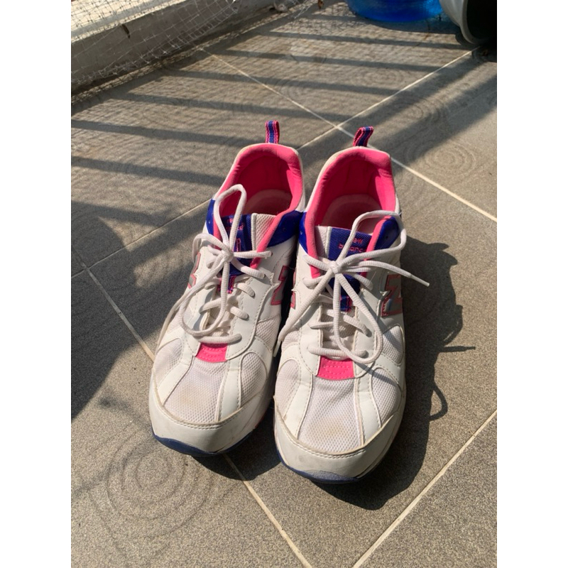 New Balance 878 มือสอง