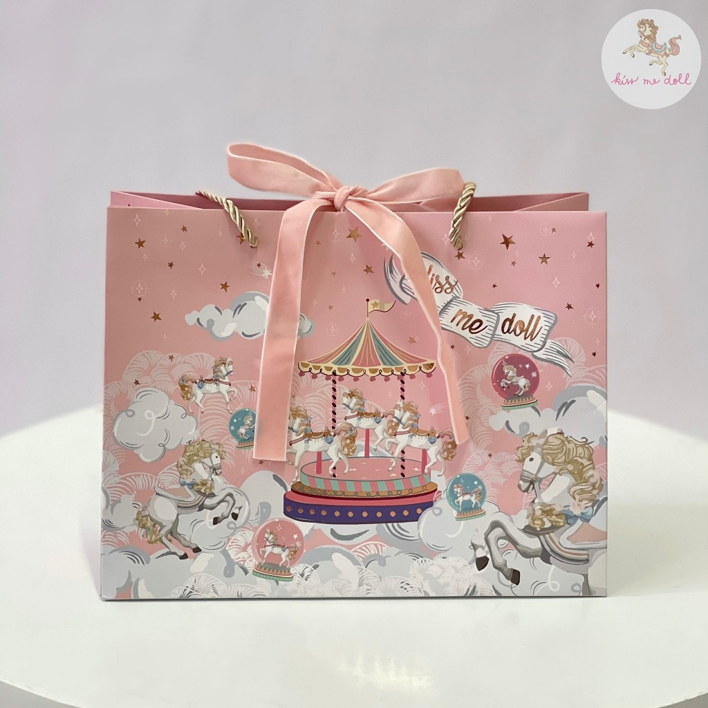 ผ้าพันคอ ผ้าคลุมไหล่ Kiss Me Doll Peter Rabbit ลาย Home town ขนาด 100*100 CM. (New Collection) - รูปที่ 5