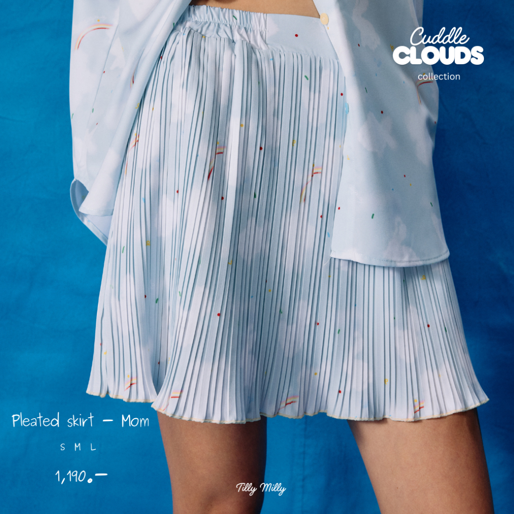 Tilly Milly  กระโปรงผู้หญิงพลีท  ( สั้น )  ลายเมฆ  - Cuddle Clouds