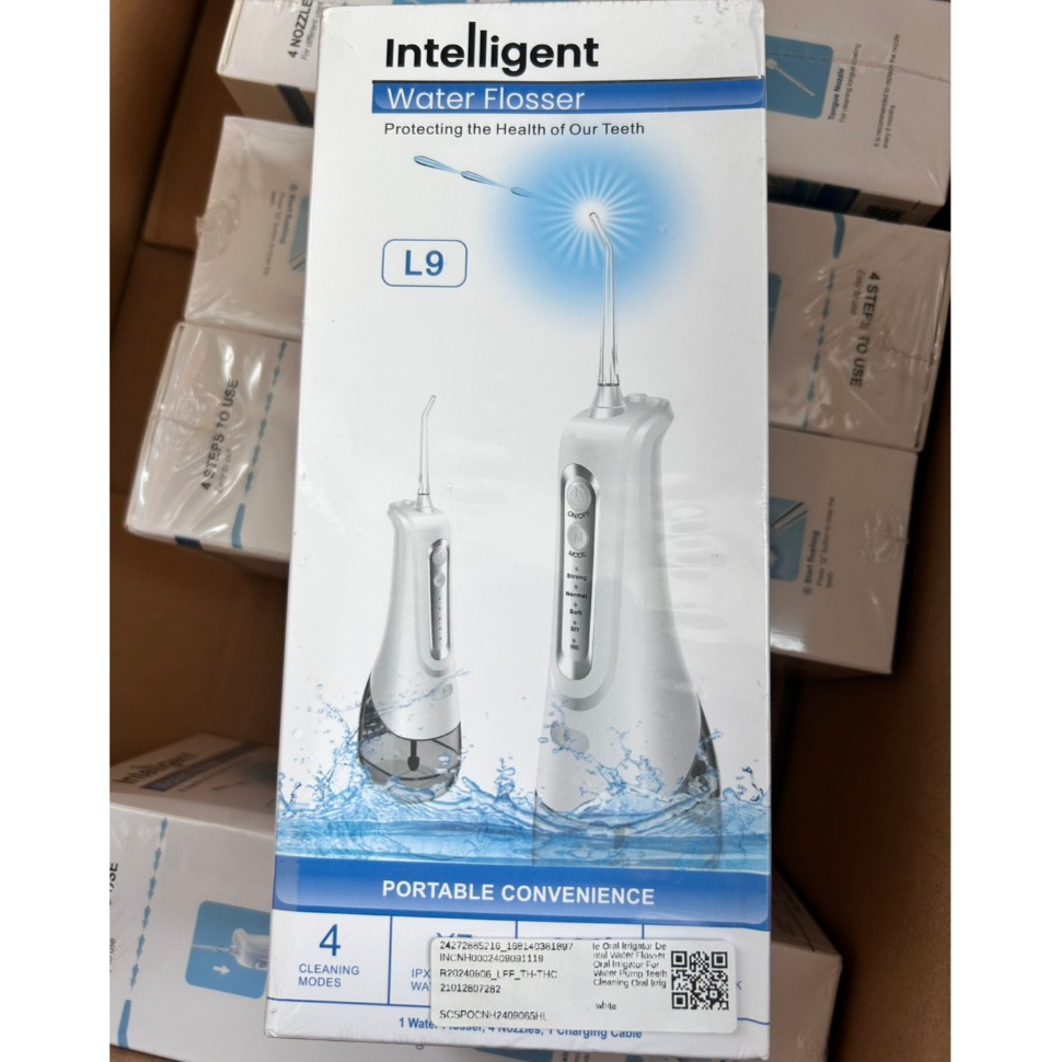 Water Flosser L9 เครื่องฉีดทำความสะอาดฟันไร้สาย ขนาด 300ML พร้อมหัวฉีด 4แบบ
