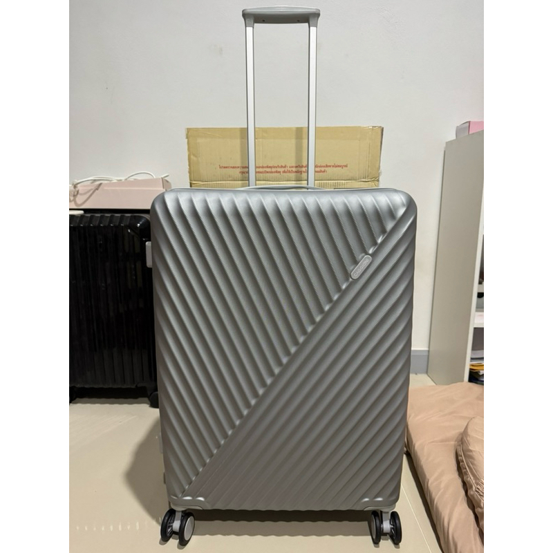 กระเป๋าเดินทางCAGGIONI 26นิ้ว สีบรอนซ์เงิน มือ1 ไม่ผ่านการใช้งาน🩶