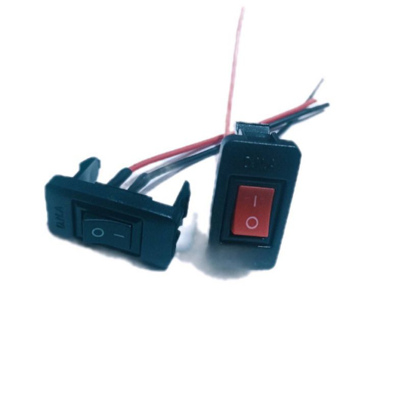 ช่องสวิทช์ Toyota Vigo , Champ , Fortuner พร้อมสวิทช์จิ๋ว เปิด-ปิด 2ขา มีสาย ตรงรุ่น ไม่ต้องดัดแปลง ราคาต่อ 1 ตัว