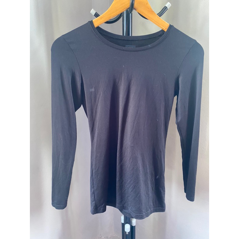 เสื้อ heattech uniqlo