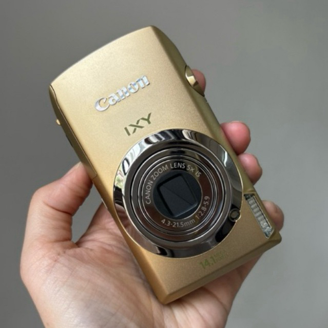 กล้องดิจิตอล ixy 10s cannon สภาพ99 % อุปกรณ์ครบ ทัชสกรีน ทำงานเต็มระบบ เมนูeng ixy