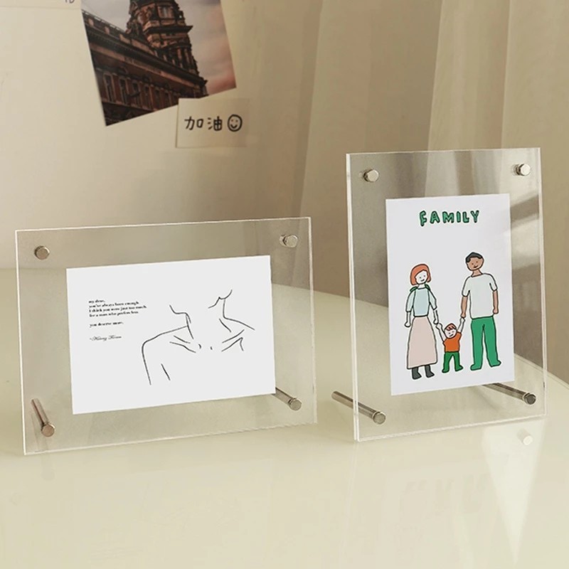 กรอบรูปอะคริลิค กรอบรูป ขนาด A4/A5วางได้ทั้งแนวตั้ง และแนวนอน พร้อมหมุดตั้ง ใส่รูปภาพ สําหรับวางโปสเ